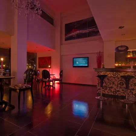 Penzion Rhodes Superior Suites, Luxury Poolside Ialysos (Rhodes)