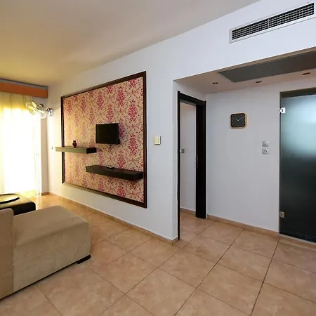 Rhodes Superior Suite, Luxury Poolside 4* Ialysos (Rhodes)